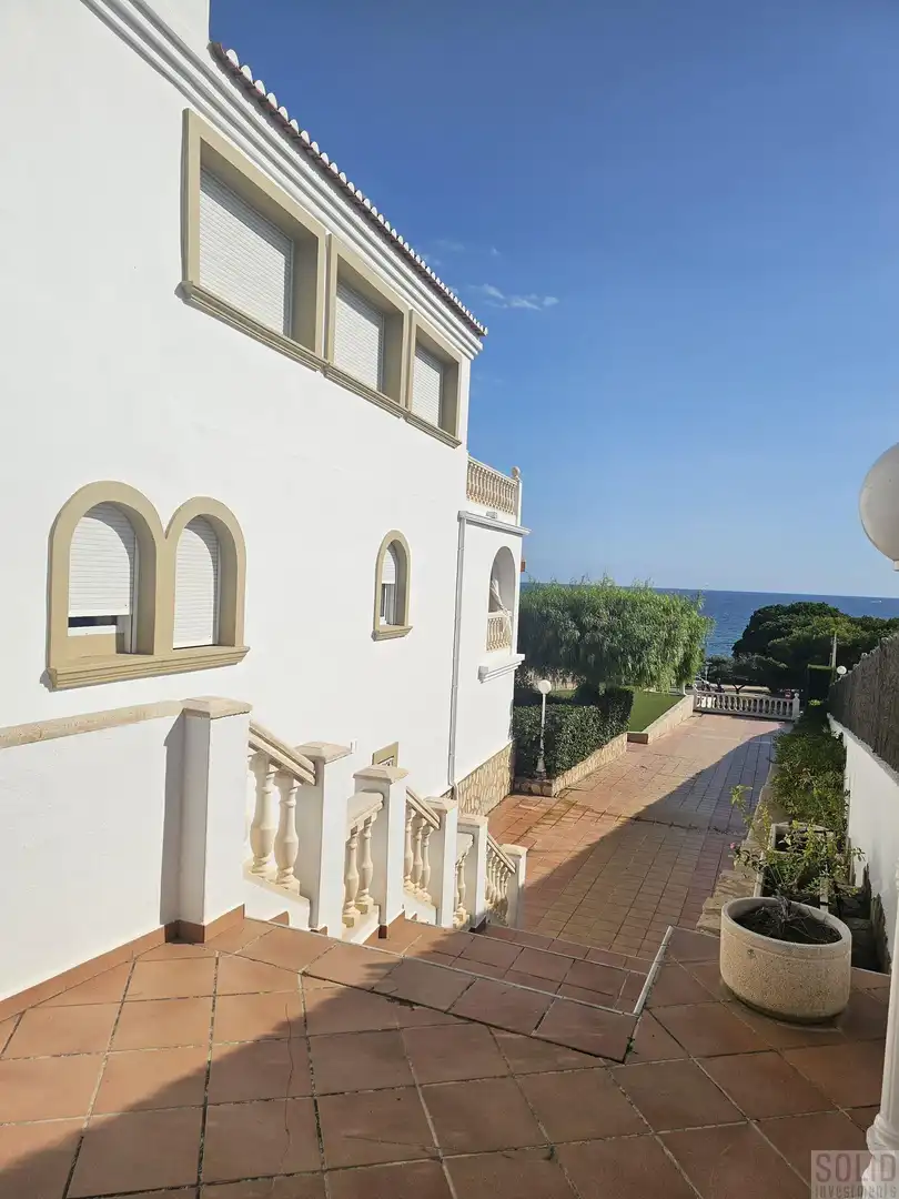 Außenansicht von Maisonette zum Verkauf in Moraira mit Klimaanlage, Heizung und Terrasse
