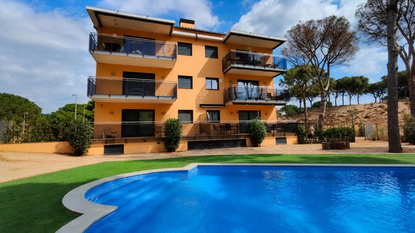 Swimming pool of Flat for sale in Pals  with Air Conditioner, Heating and Terrace