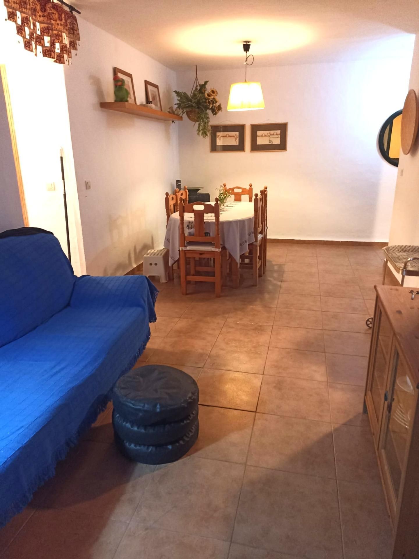 Menjador de Pis en venda en Zahara de los Atunes amb Jardí privat, Terrassa i Piscina comunitària