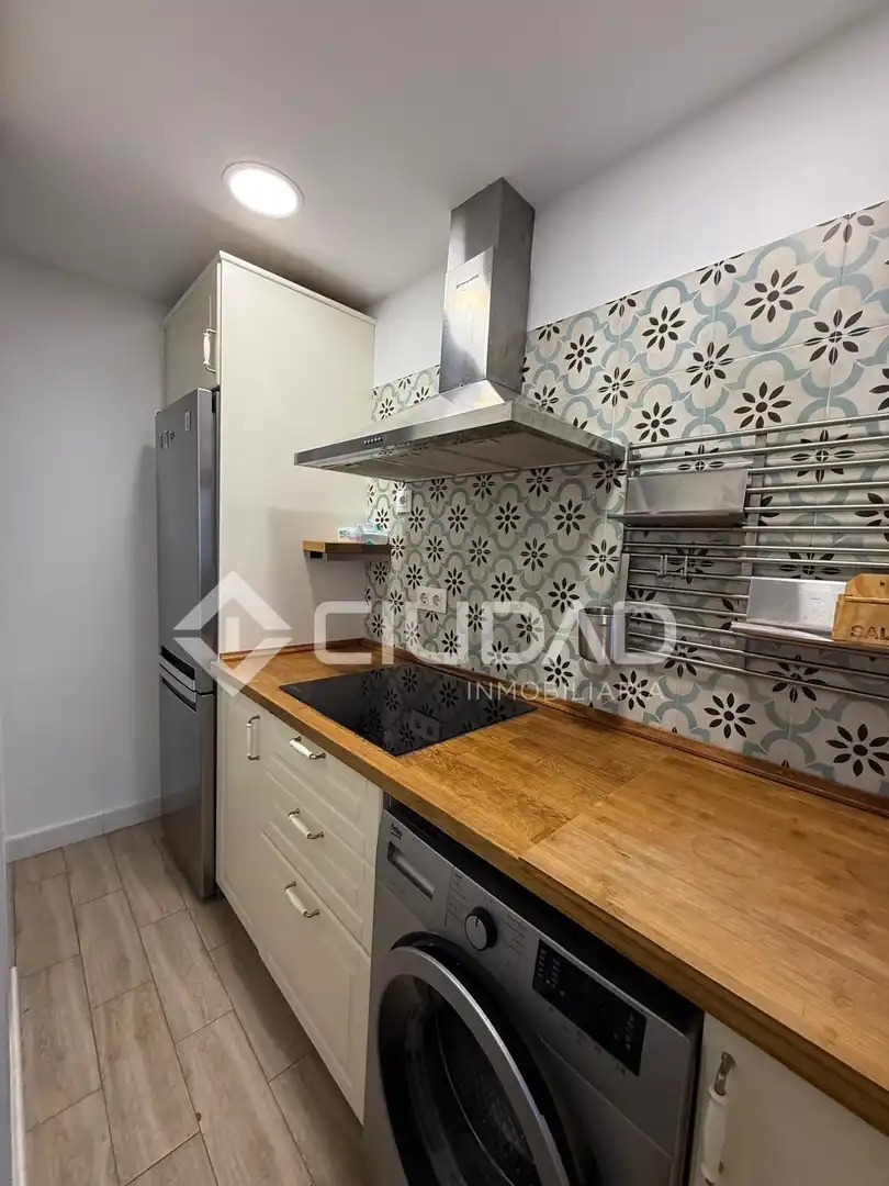 Cocina de Piso en venta en El Bosque con Aire acondicionado, Amueblado y Alarma