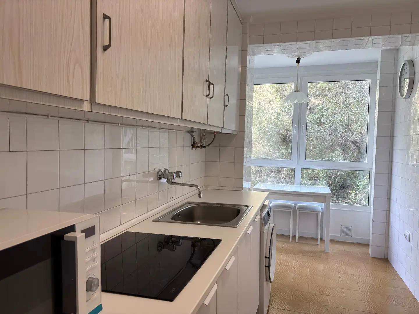 Kitchen of Flat for sale in Mutriku  with Storage room, Furnished and Oven