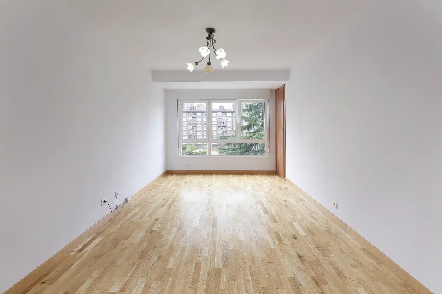 Sala de estar de Piso en venta en Gijón  con Calefacción y Parquet
