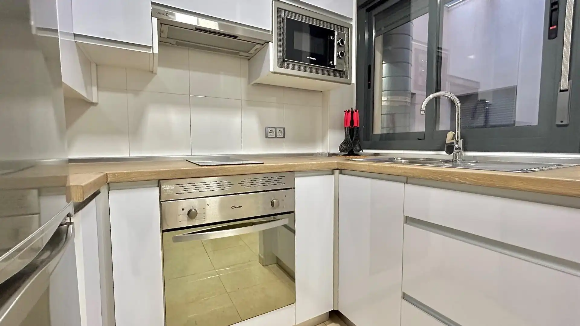 Appartamento con terrazza in vendita a Calle Calle de las Higueras, 95, imagen 25
