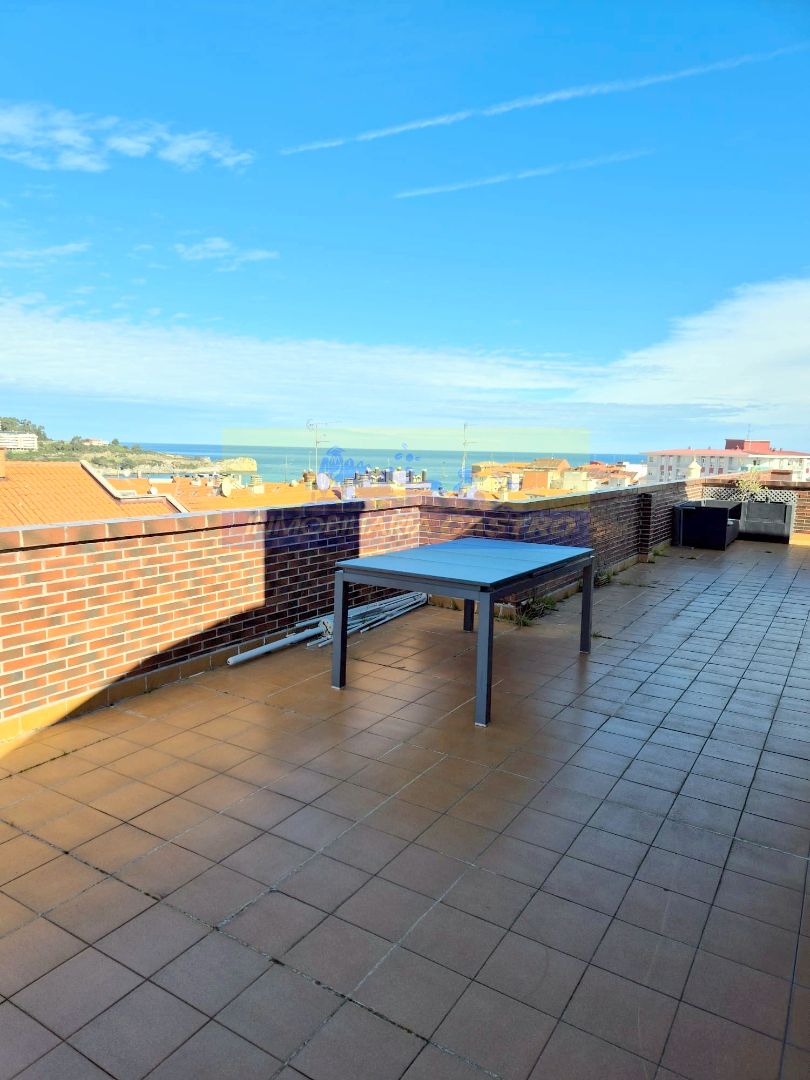 Terrasse von Dachboden miete in Castro-Urdiales mit Möbliert
