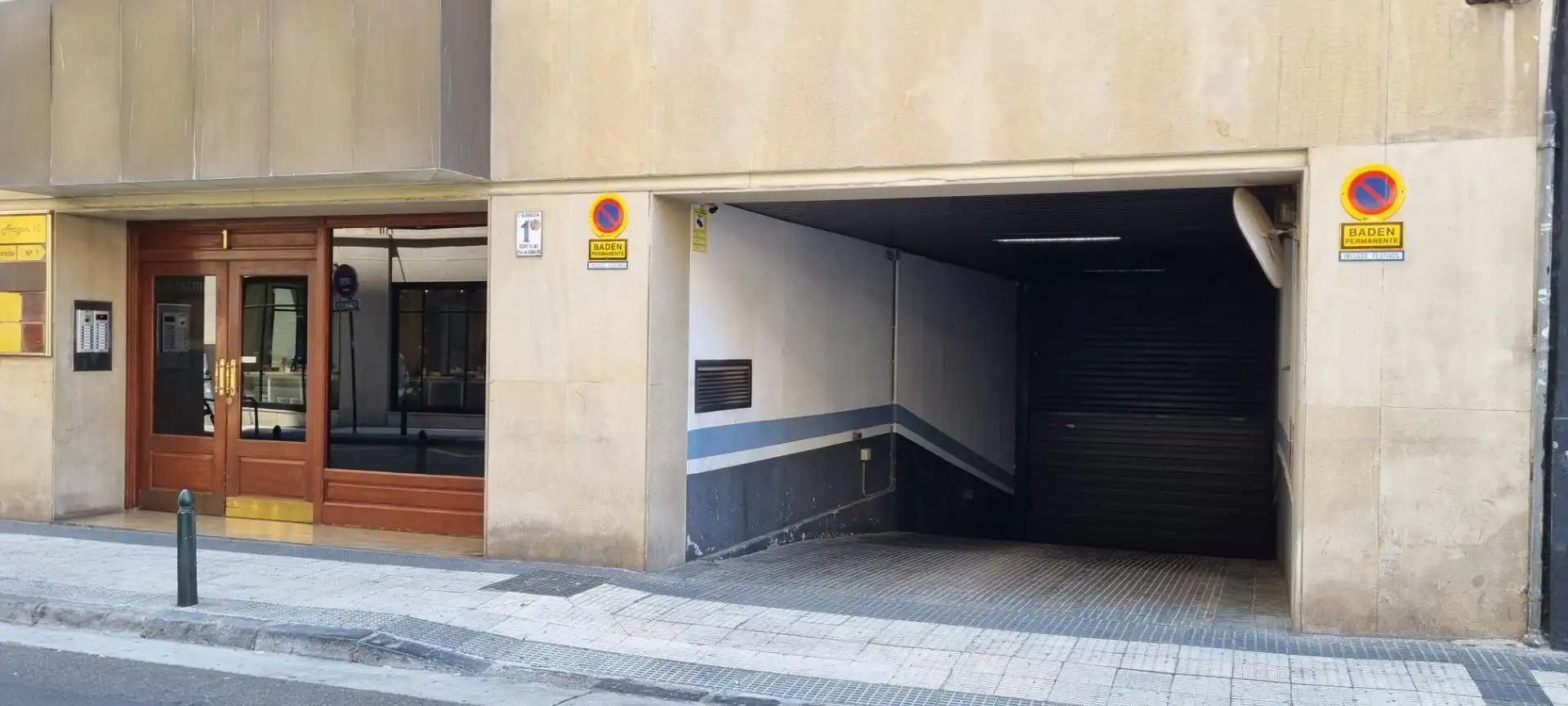 Aparcament en venda a Calle Calle José Luis Albareda