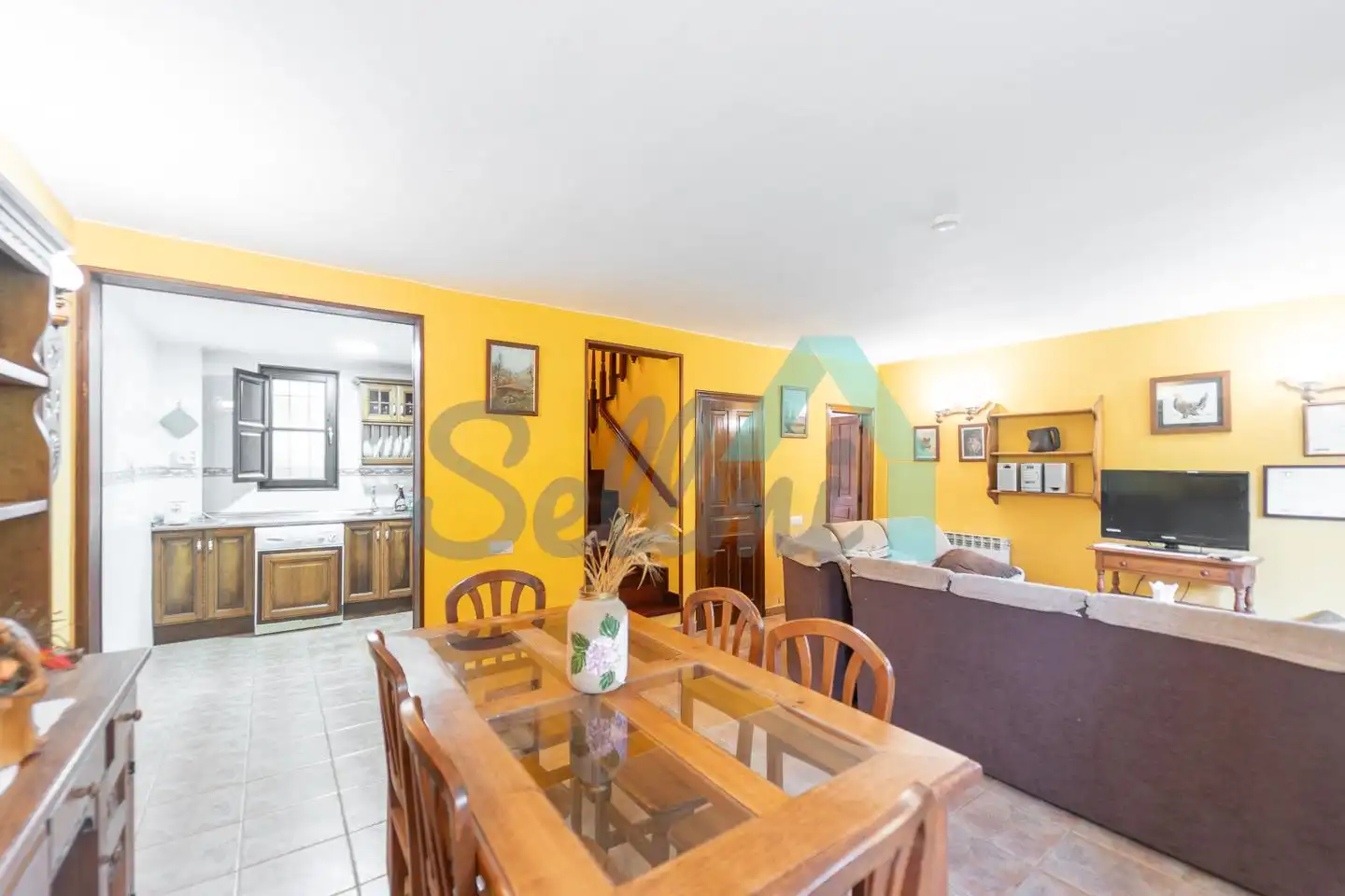 Comedor de Casa o chalet en venta en Quirós con Calefacción, Jardín privado y Terraza