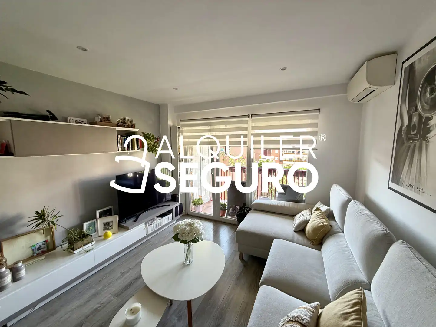 Living room of Flat for rent in Leganés  with Air Conditioner, Heating and Terrace