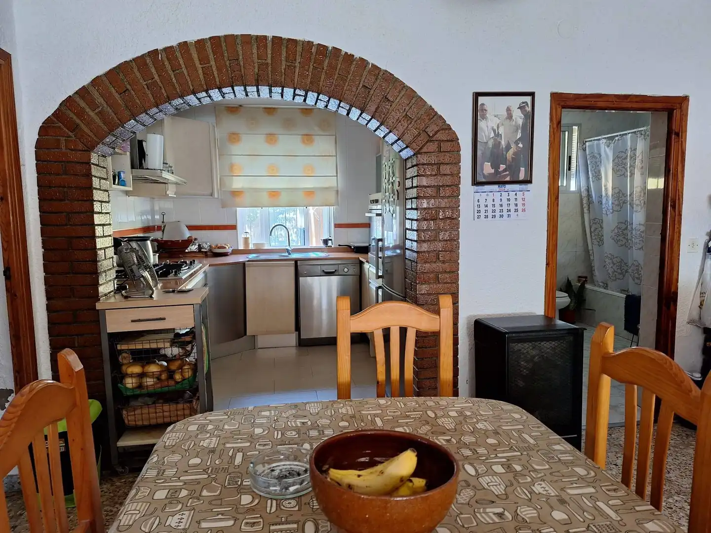 Cuina de Casa o xalet en venda en Alicante / Alacant amb Jardí privat, Terrassa i Traster