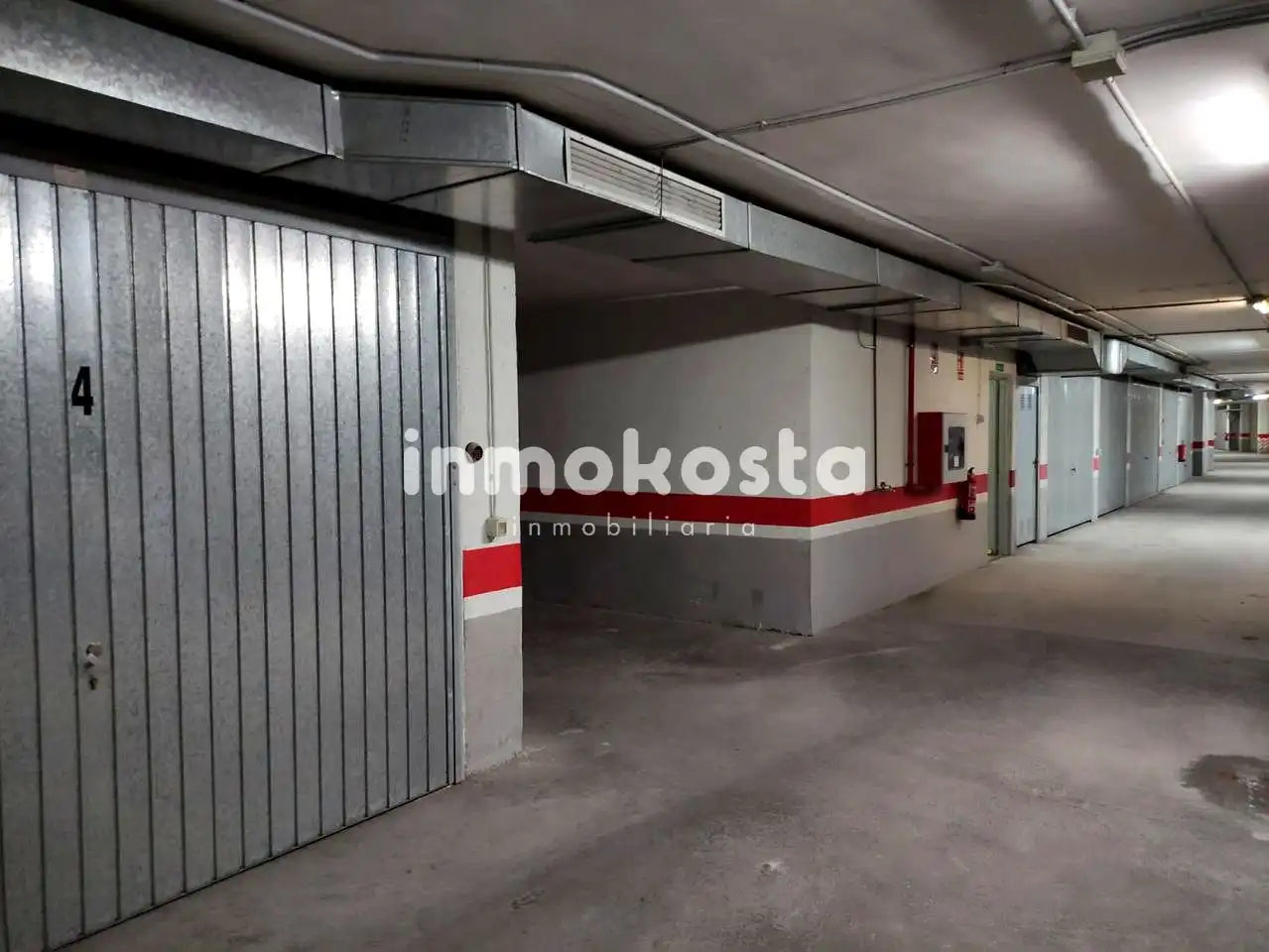 Parking of Flat for sale in L'Alfàs del Pi  with Air Conditioner, Terrace and Community pool