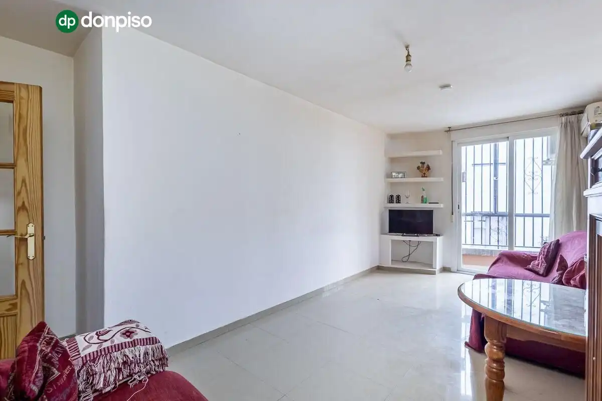 Piso con terraza en venta en Calle SANTA LUCIA, imagen 2