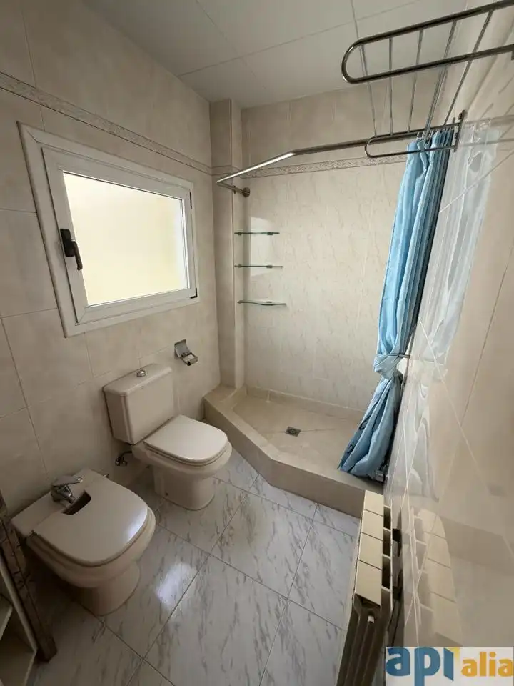 Triplex with lift for sale in Centre, imagen 36