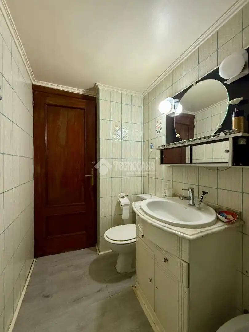Bathroom of Flat for sale in Madrid  with Heating, Parquet flooring and Terrace