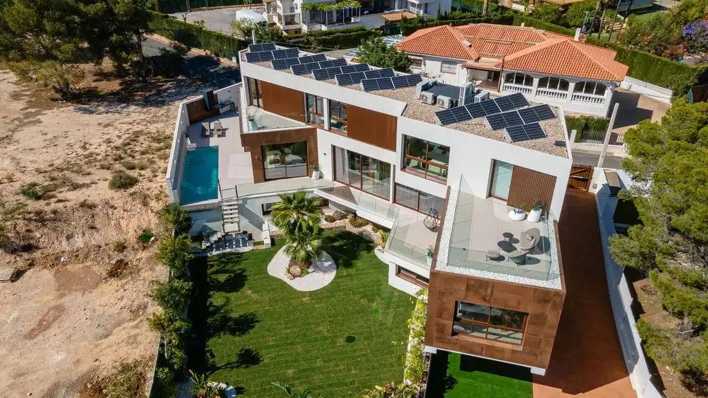 Vista exterior de Casa o xalet en venda en Benidorm