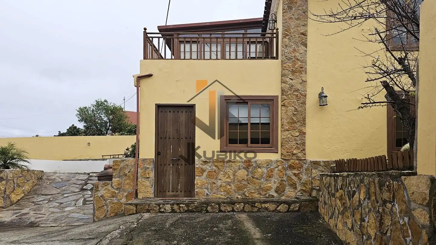 Vista exterior de Casa o chalet en venta en La Victoria de Acentejo con Jardín privado y Terraza