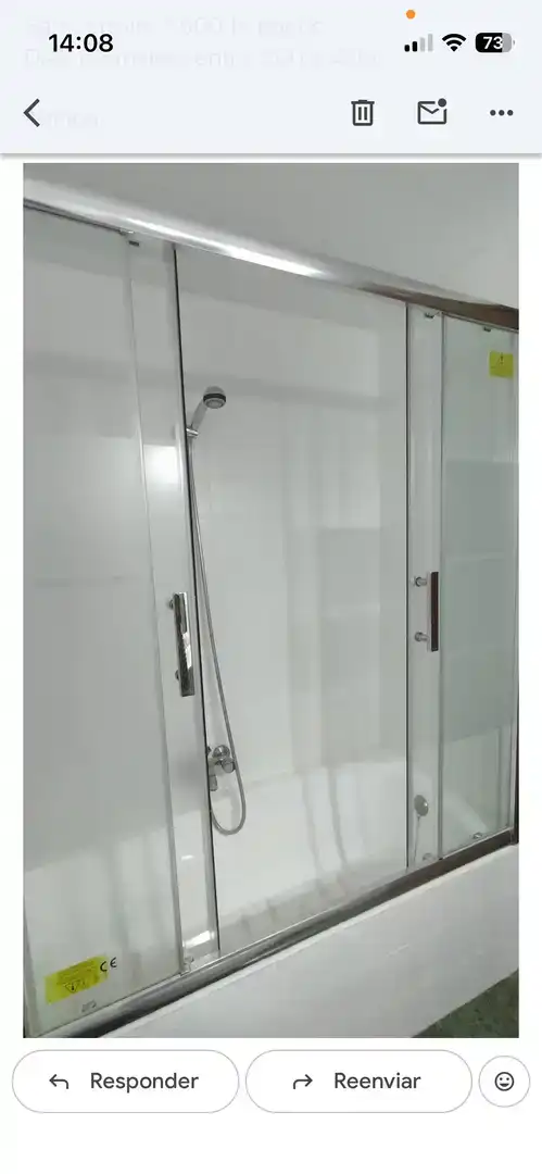 Bathroom of Flat for rent in  Pamplona / Iruña  with Balcony