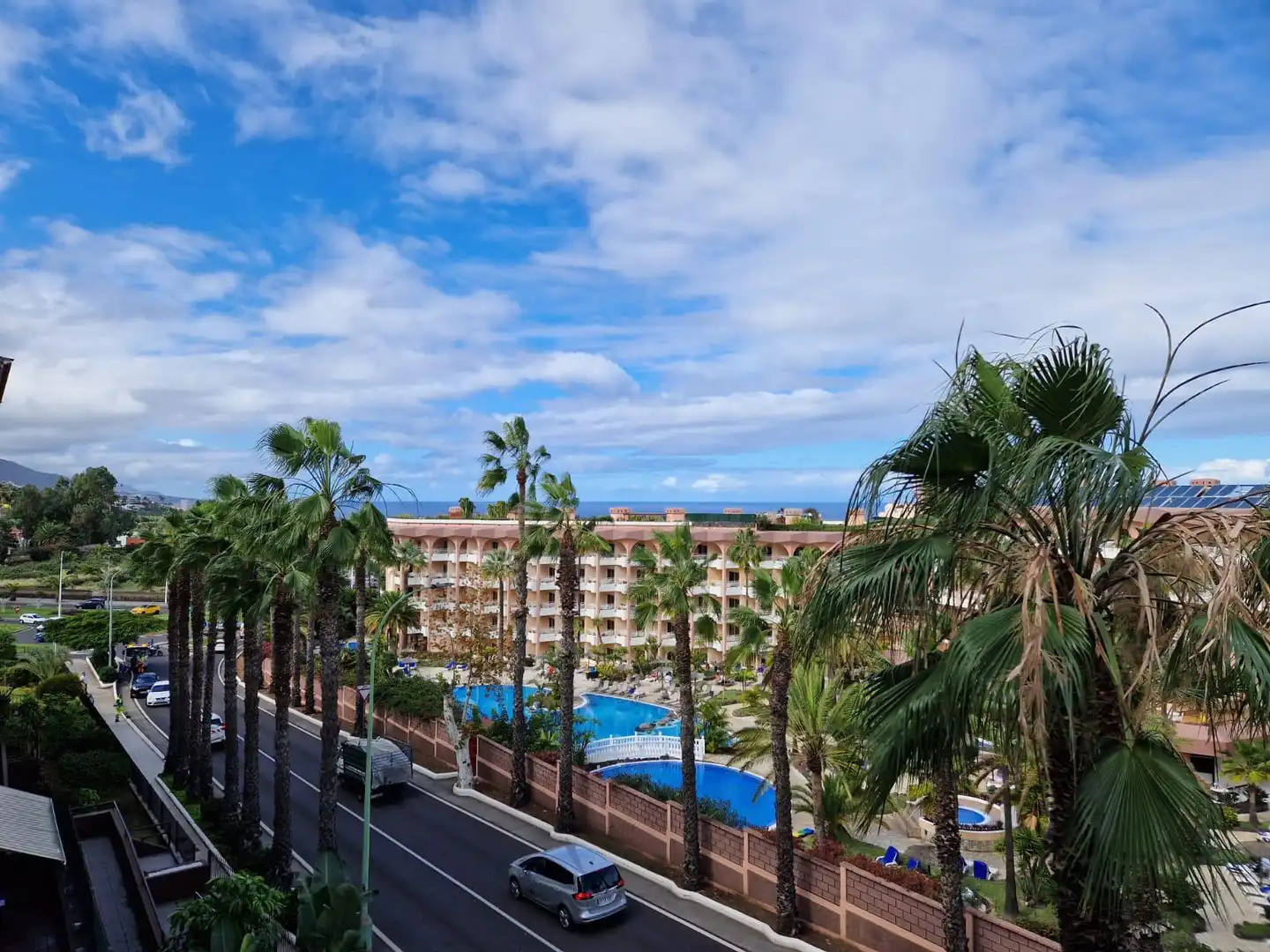 Vista exterior de Apartamento en venta en La Orotava con Amueblado, Horno y Balcón