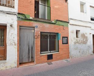 Vista exterior de Casa o xalet en venda en Castellnovo amb Balcó