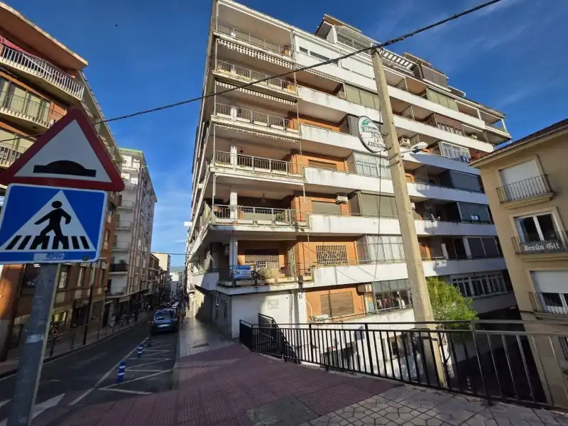 Pis amb terrassa en venda a Centro Ciudad, imagen 2
