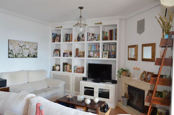 Sala d'estar de Pis en venda en San Lorenzo de El Escorial amb Calefacció, Parquet i Terrassa