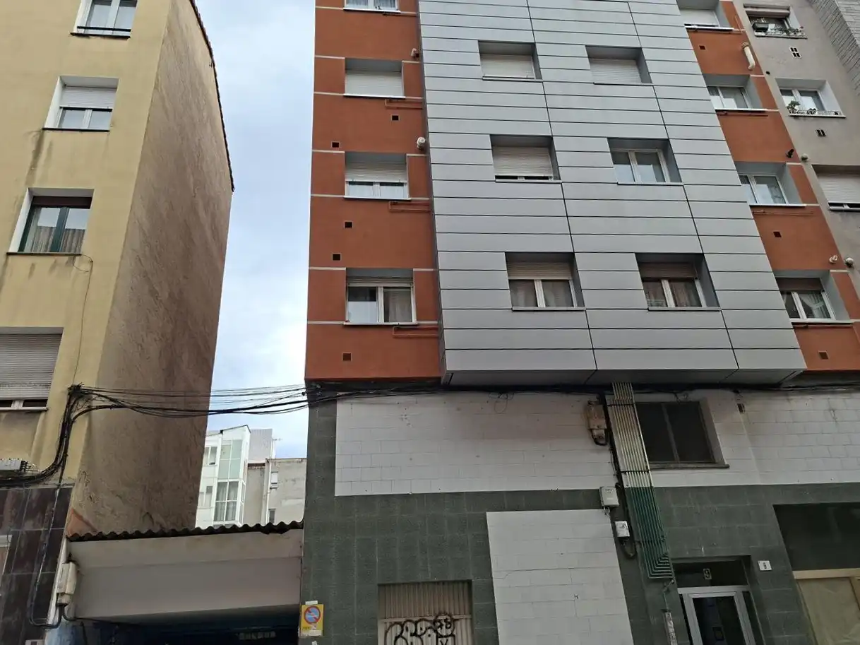 Außenansicht von Wohnung zum Verkauf in Gijón  mit Terrasse