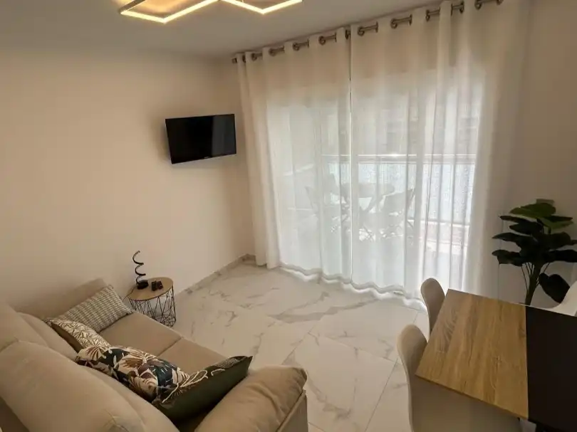 Apartment with pool to rent in carrer de les dunes 1, imagen 3