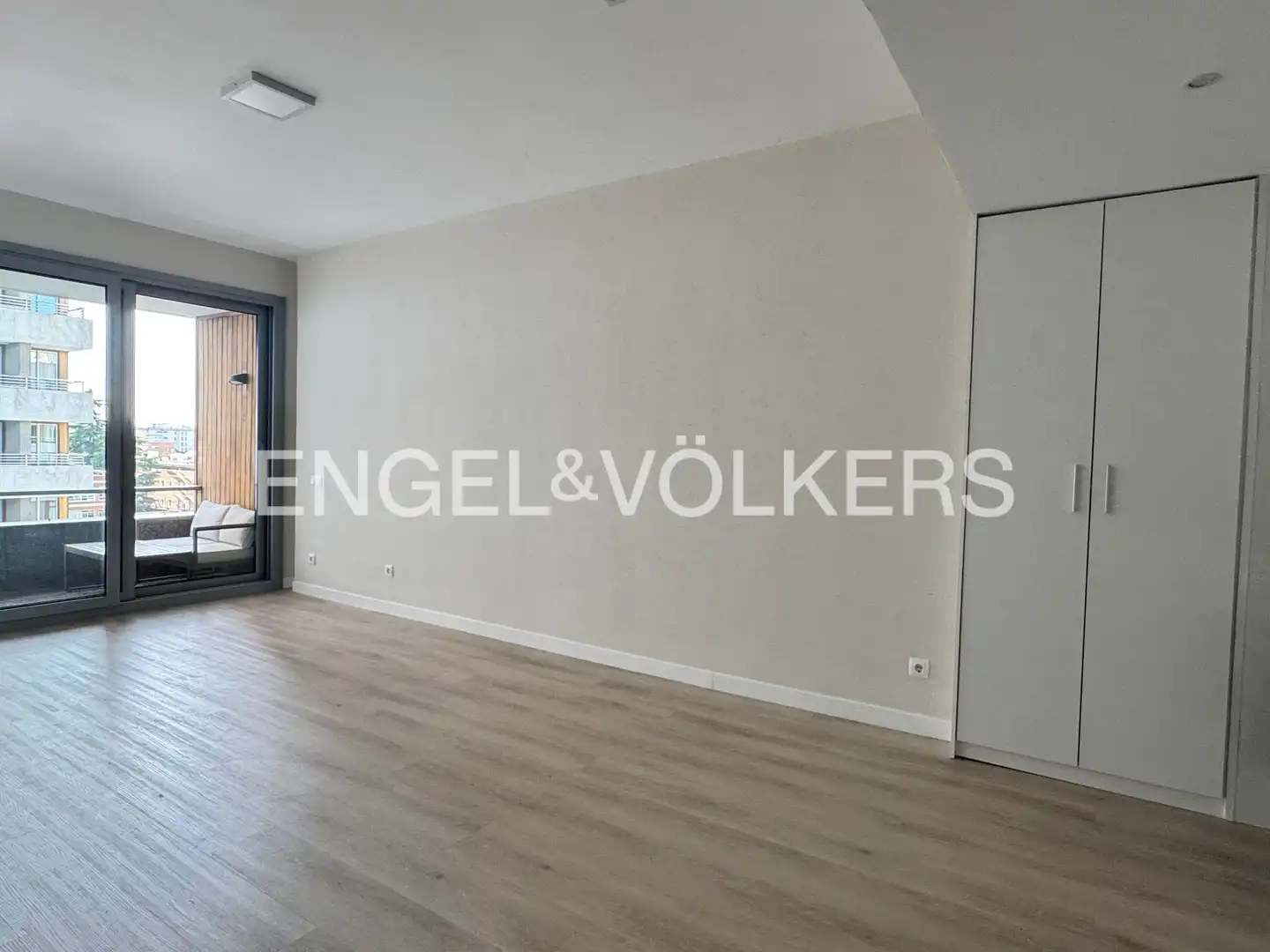 Balcony of Flat for rent in Madrid  with Air Conditioner, Heating and Terrace