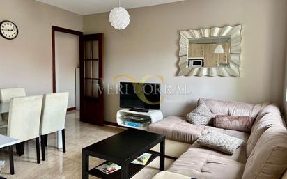Living room of Flat for sale in San Vicente de la Barquera  with Heating