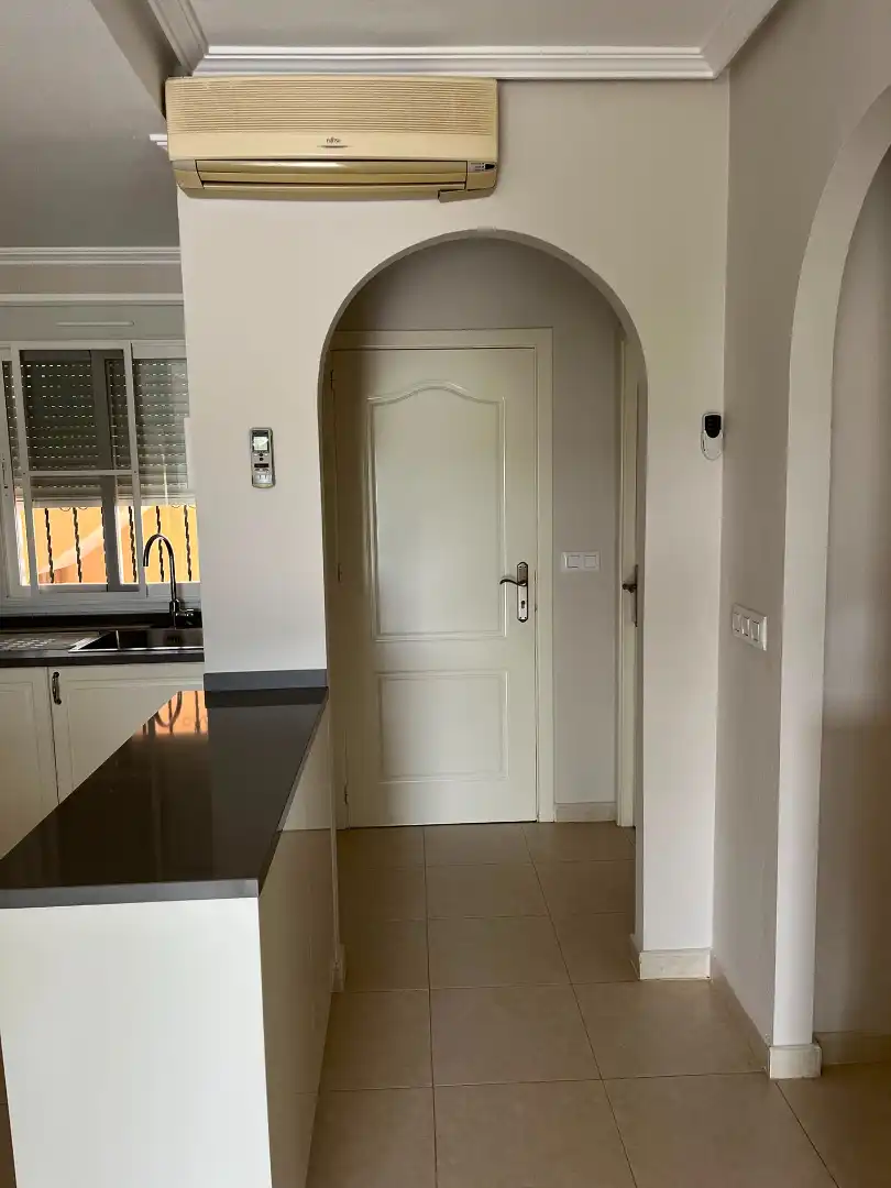 Casa adosada en venta en Los Alcázares con Aire acondicionado, Jardín privado y Terraza