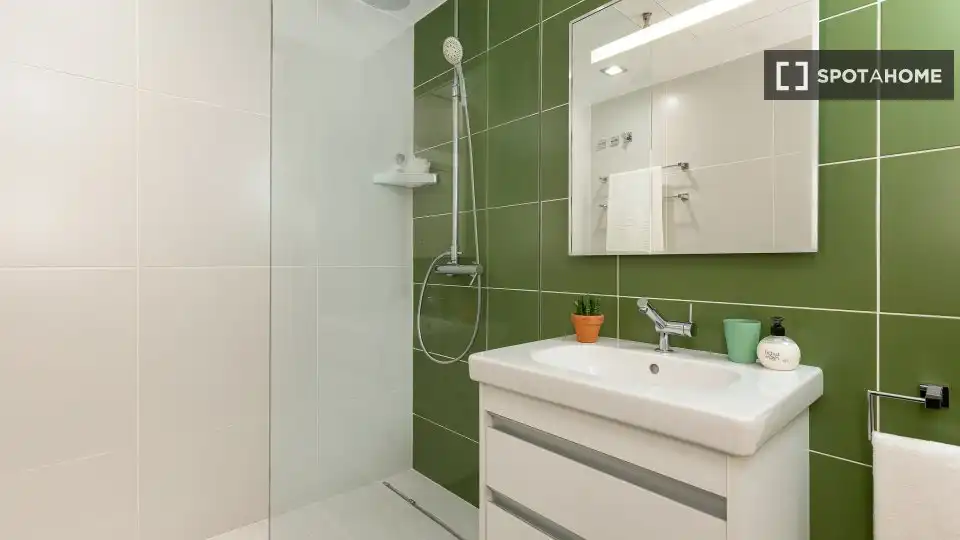 Flat with terrace to rent in Ciutat Vella, imagen 12