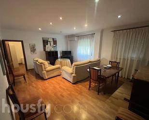 Living room of Flat to rent in  Sevilla Capital  with Air Conditioner, Heating and Terrace