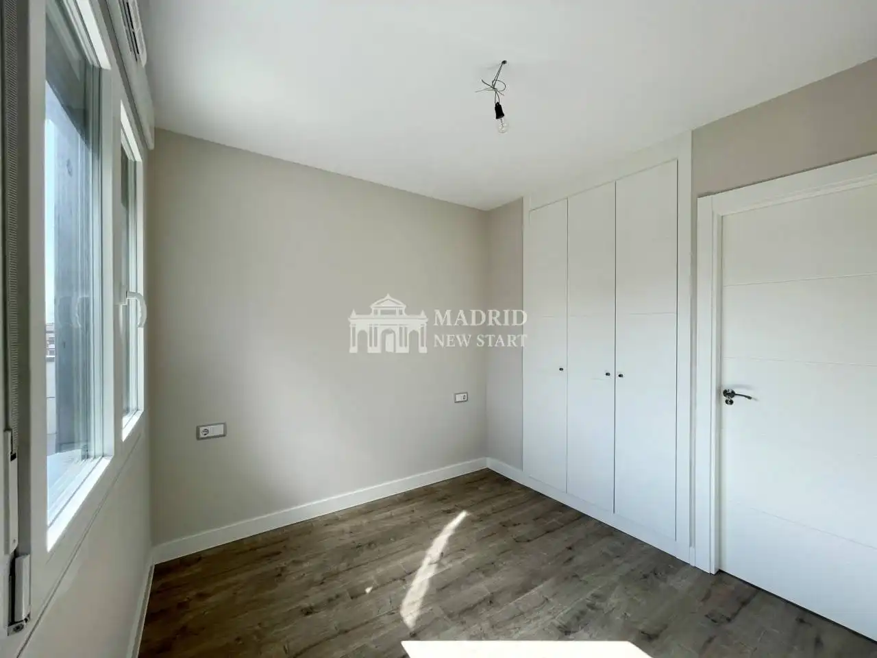 Habitación de Ático de alquiler en Madrid con Aire acondicionado, Calefacción y Terraza