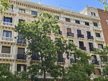 Penthouse mit Balkon zum Verkauf in Calle Alcalá