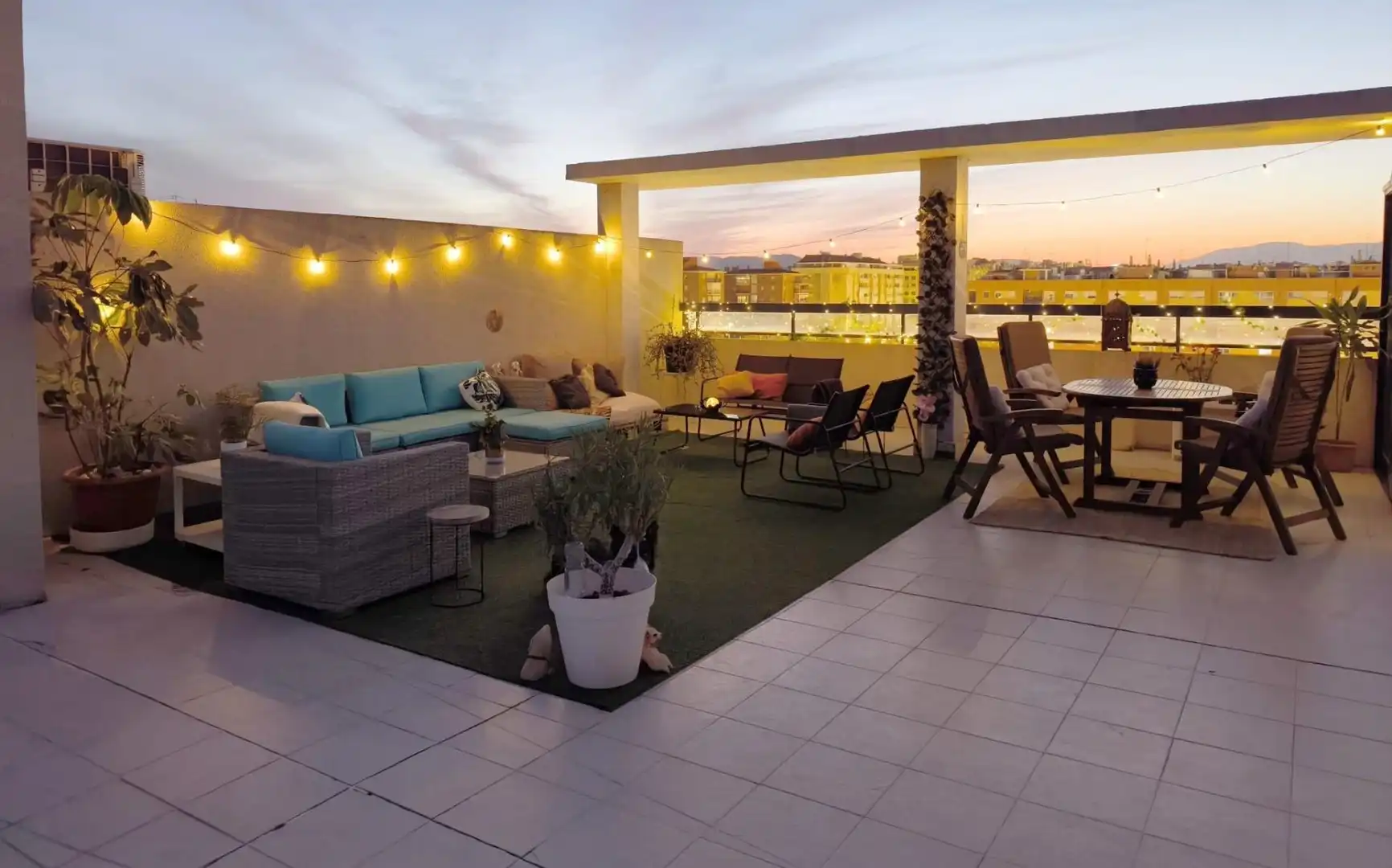 Terrassa de Àtic de lloguer en Alicante / Alacant amb Calefacció, Jardí privat i Terrassa