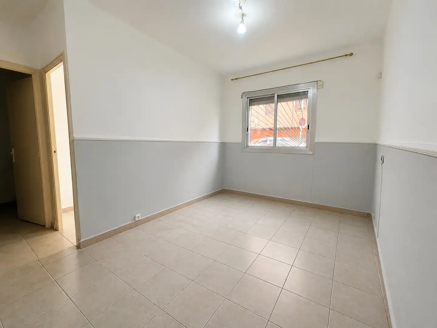 Piso en venta en Carrer de la Sagrada Família, imagen 3