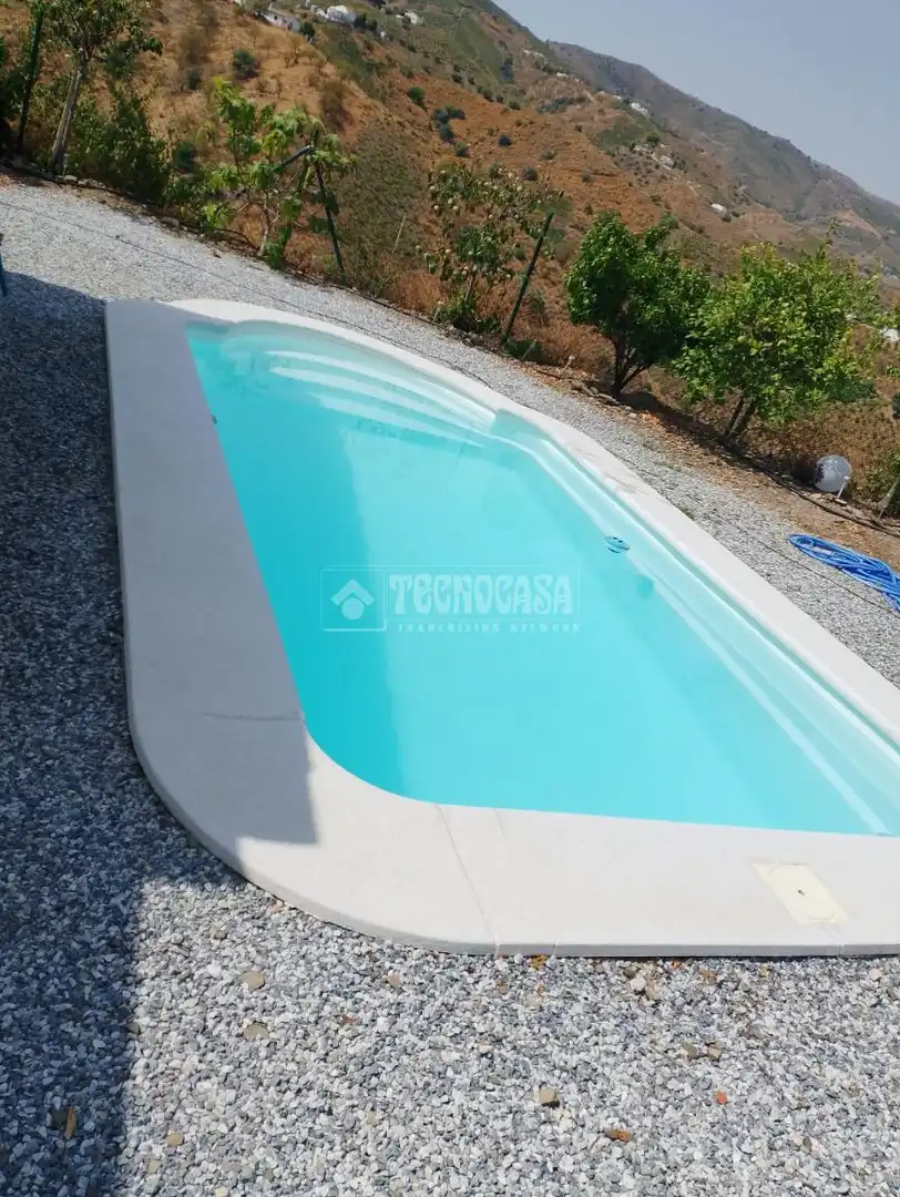 Country house with garden for sale in El Borge, imagen 4