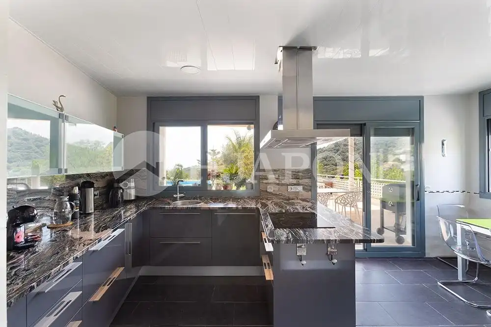 Kitchen of Houses for sale in Alella  with Heating, Private garden and Terrace