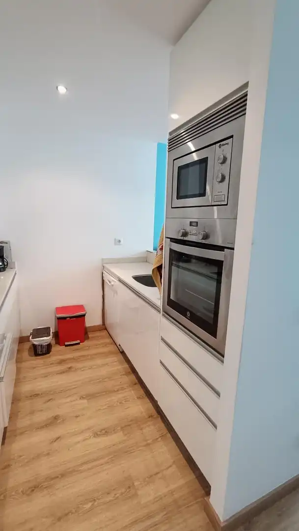 Küche von Erdgeschoss zur Miete in Palamós mit Heizung, Terrasse und Balkon