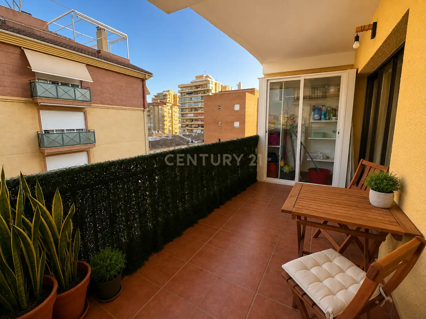 Terrasse von Wohnung zur Miete in Fuengirola