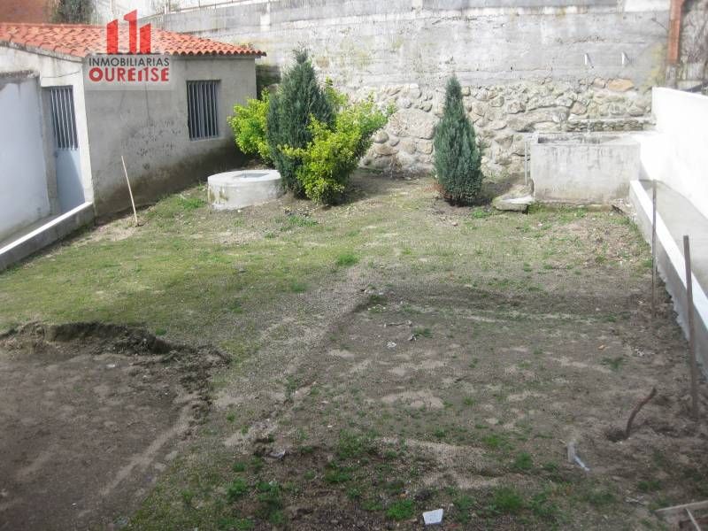 Building for sale in Barbadás