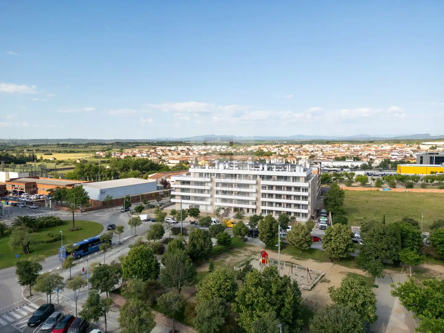 Außenansicht von Erdgeschoss zum Verkauf in Figueres mit Klimaanlage, Heizung und Terrasse