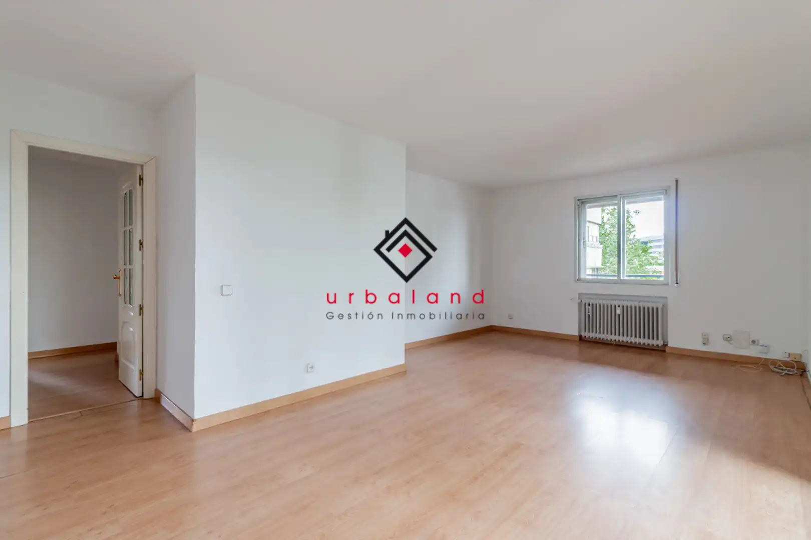 Living room of Attic for sale in Madrid  with Air Conditioner, Heating and Terrace