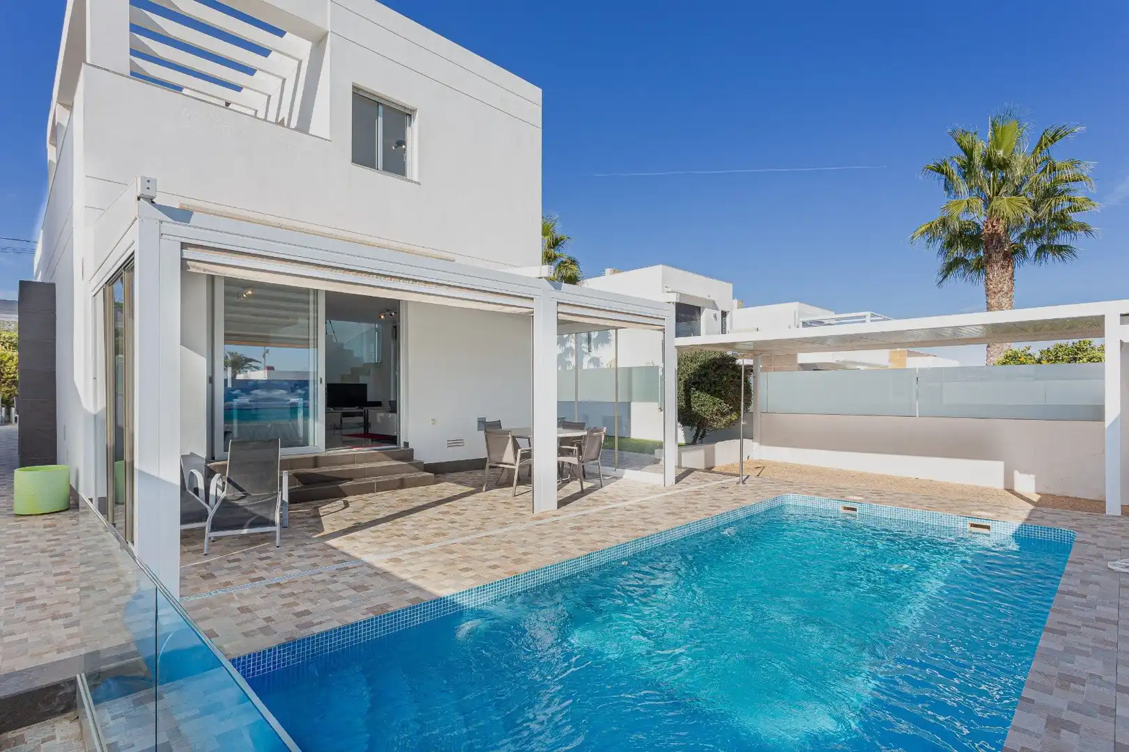 Piscina de Casa o xalet en venda en Orihuela amb Traster, Moblat i Rentadora