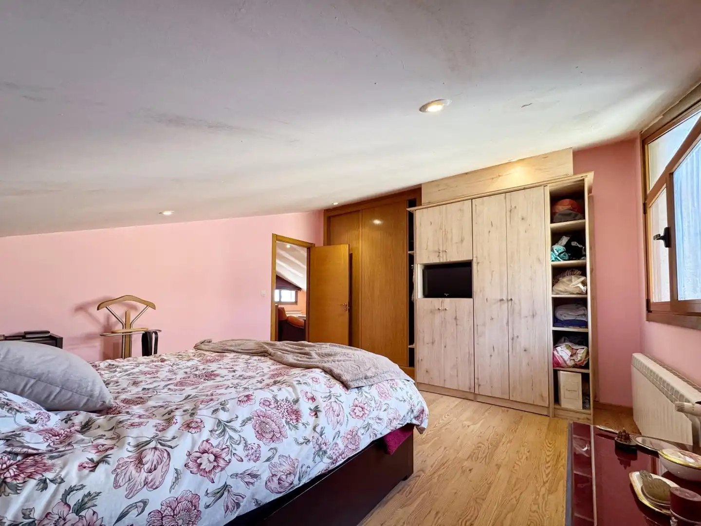 Bedroom of Houses for sale in Lalín  with Heating, Private garden and Furnished