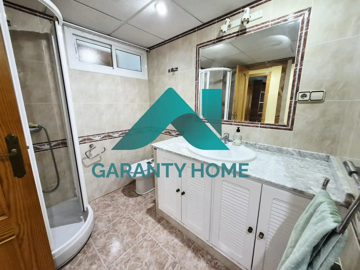Houses for sale in Cáceres  with Air Conditioner, Heating and Private garden
