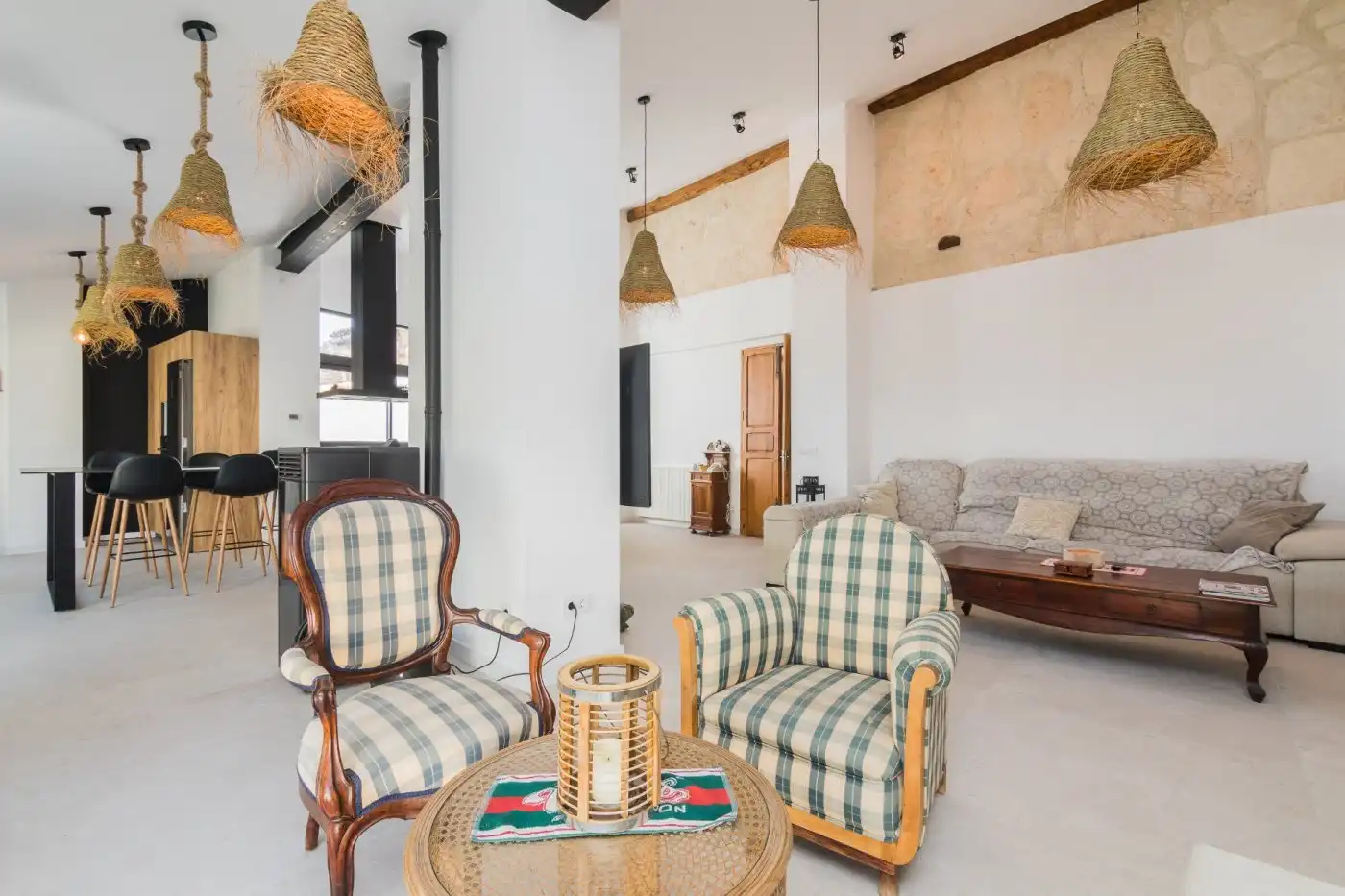 Sala d'estar de Casa o xalet en venda en Cocentaina amb Calefacció, Jardí privat i Terrassa