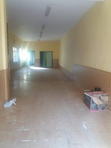 Local comercial en Alquiler en juan jesus nieto en Montehermoso