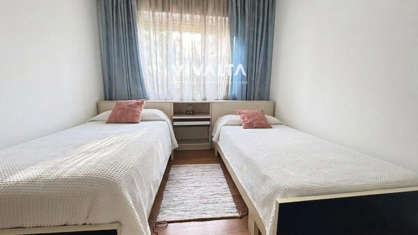 Bedroom of Flat for sale in Madrid  with Air Conditioner, Heating and Storage room