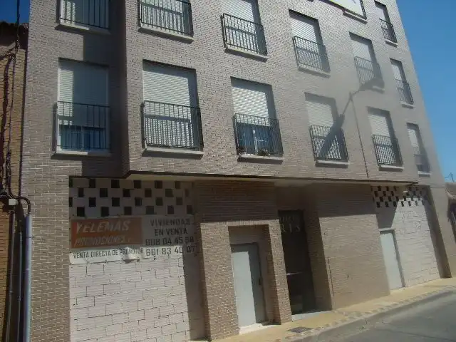 Vista exterior de Local en venda en Murcia