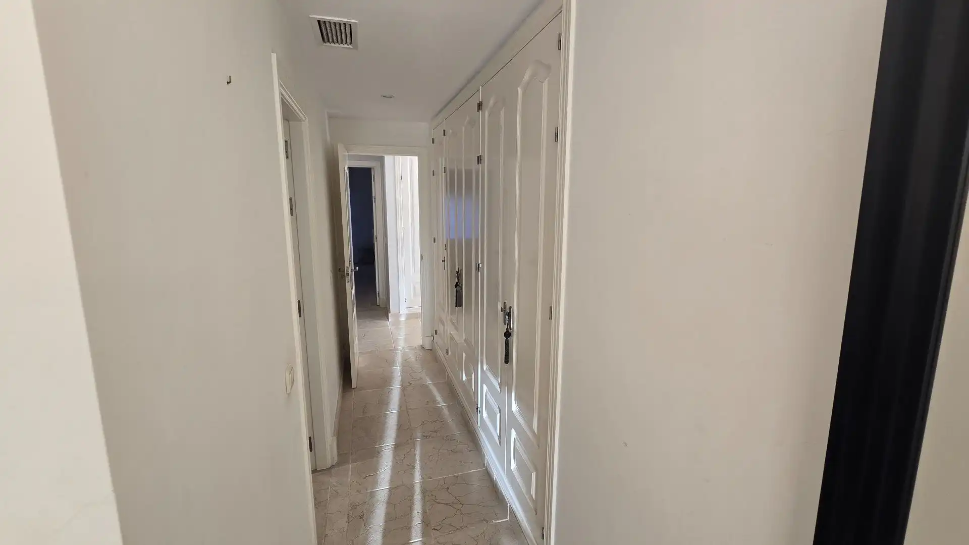 Piso con piscina en venta en Pico de Alcazaba 21, imagen 43
