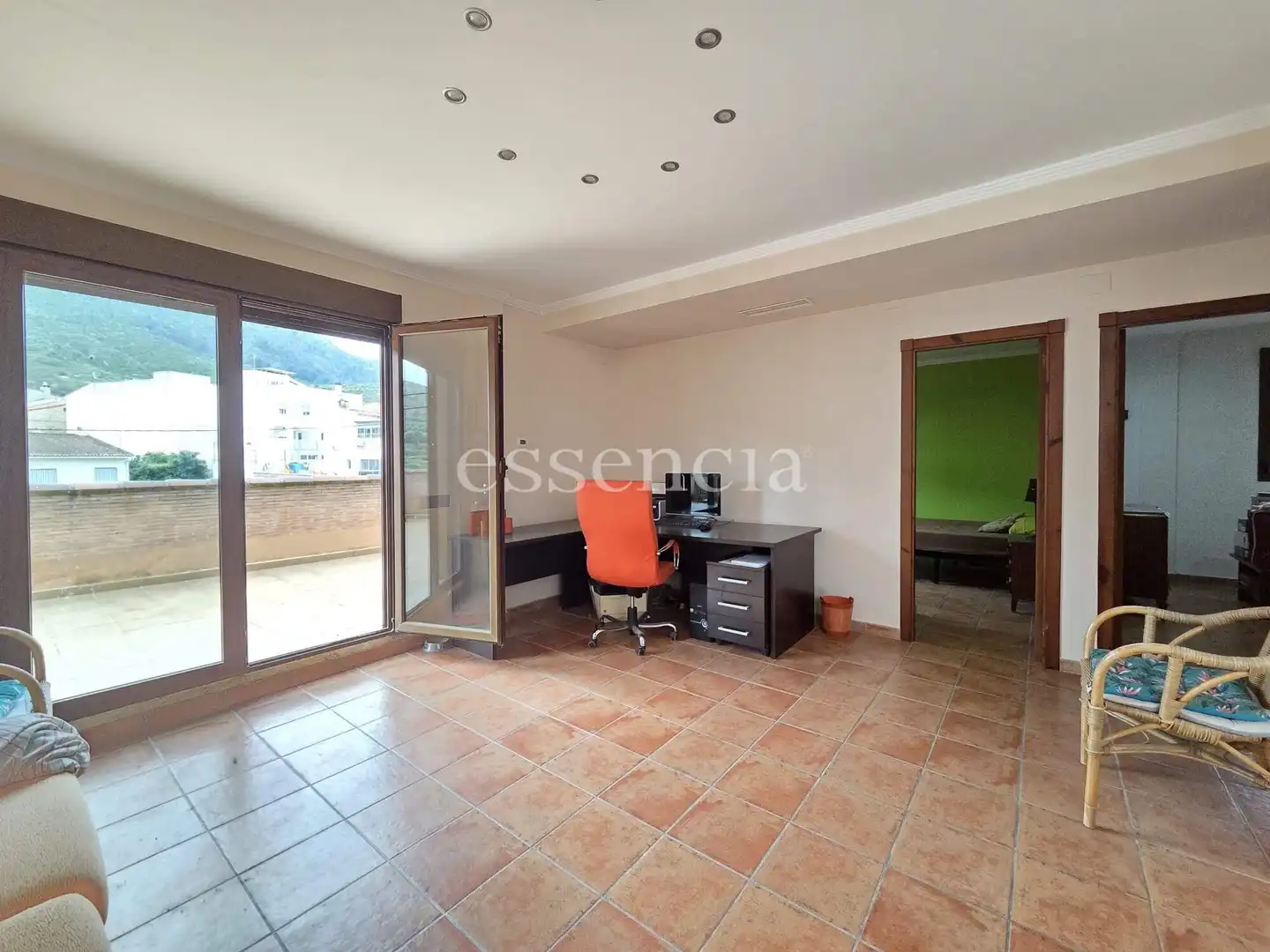 Houses for sale in Terrateig  with Air Conditioner, Private garden and Terrace